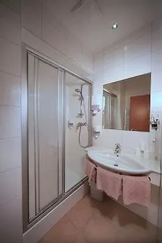Hotel Gasthof Stefansbruecke Mutters