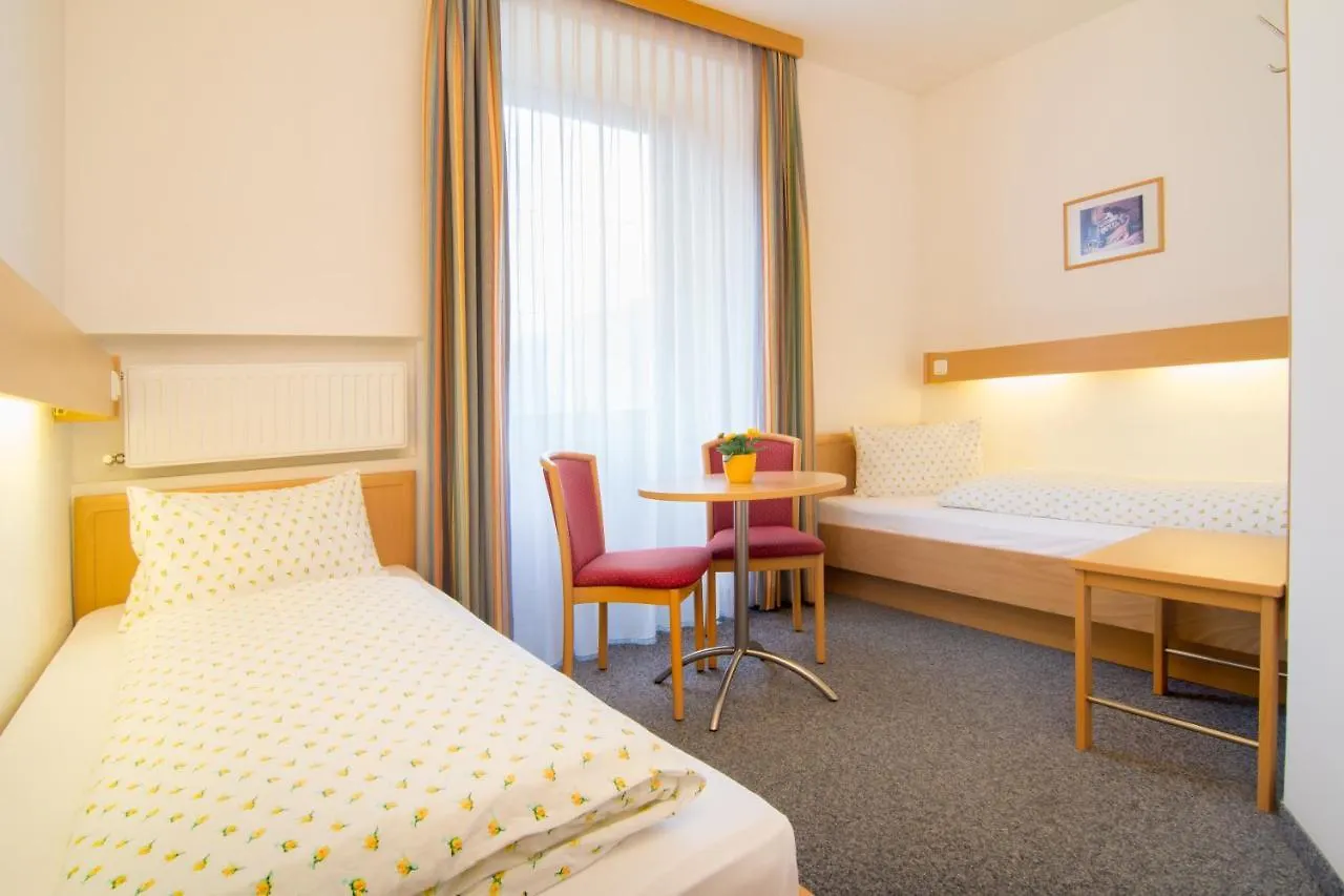 Hotel Gasthof Stefansbrucke Innsbruck Mutters